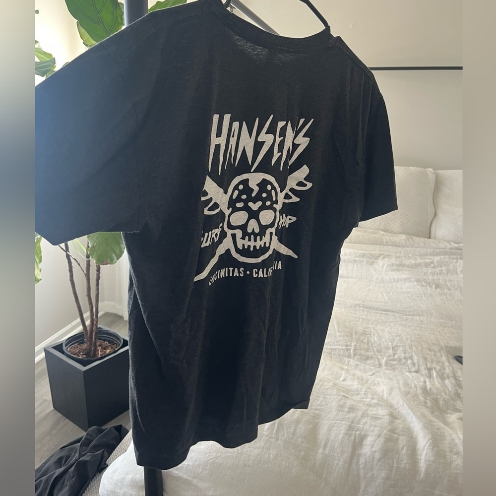 Hansens surf shop t shirt